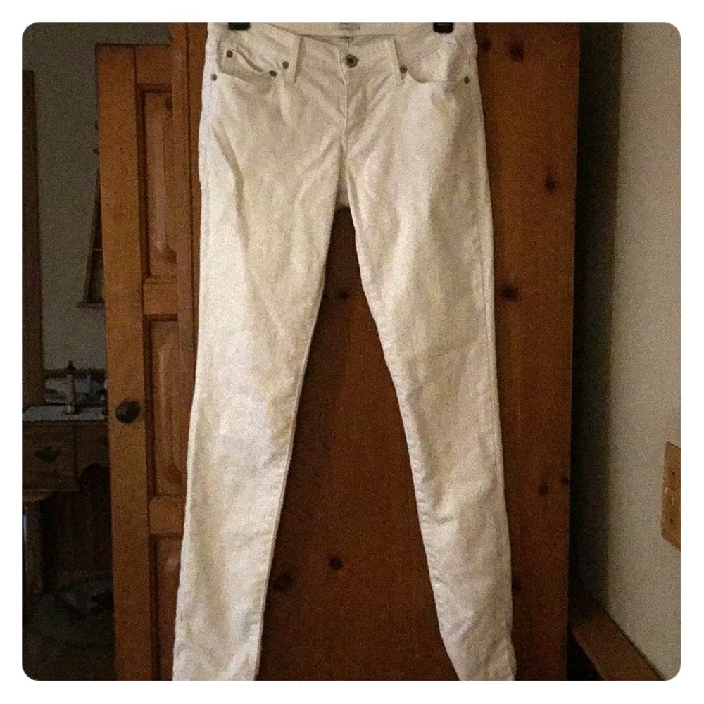 Levi White Denim Curve Skinny Jeans size 2/26